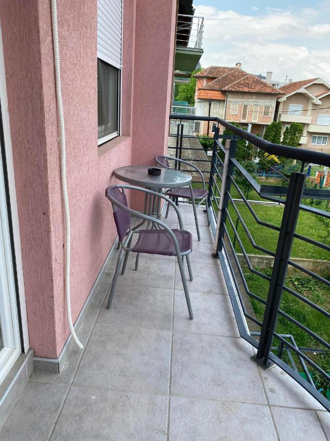Guest House Trajkovic Ягодина Экстерьер фото